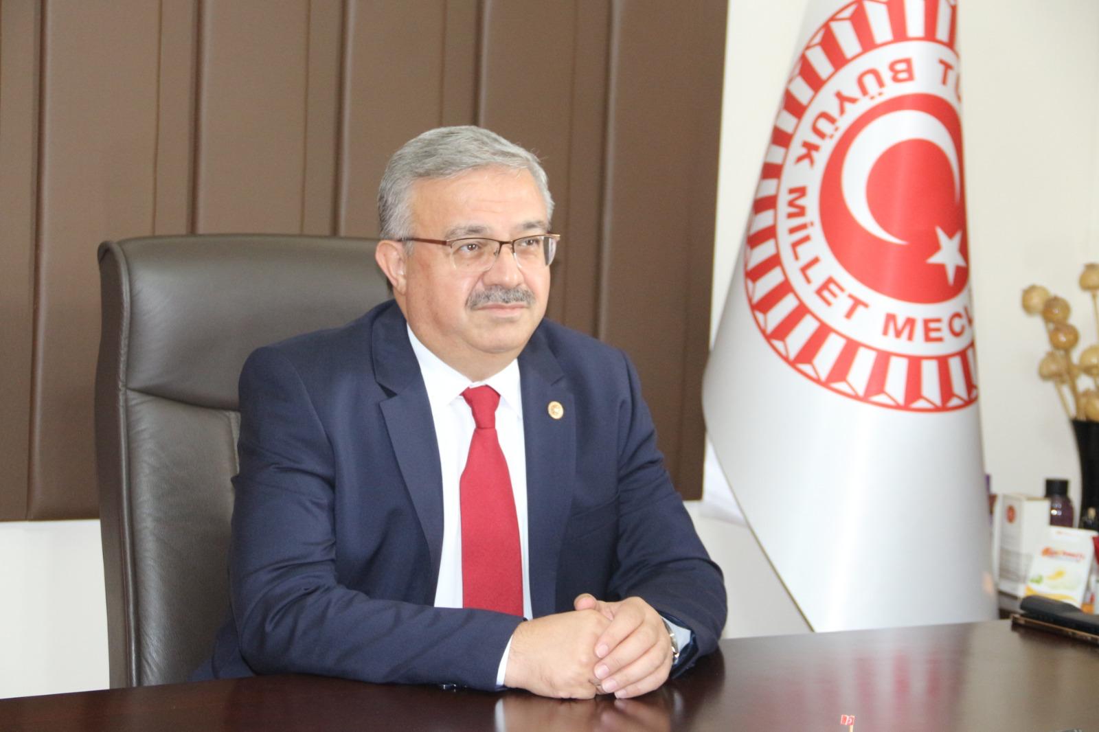 “Basın Demokrasinin Temel Yapı Taşıdır”